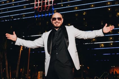 Los padres del cantante, formaron parte de dos puntos clave en la historia entre Cuba y Estados Unidos. Foto: Instagram @pitbull