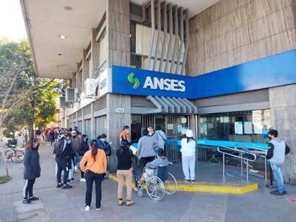 Los pagos que distribuye la Anses en la jornada