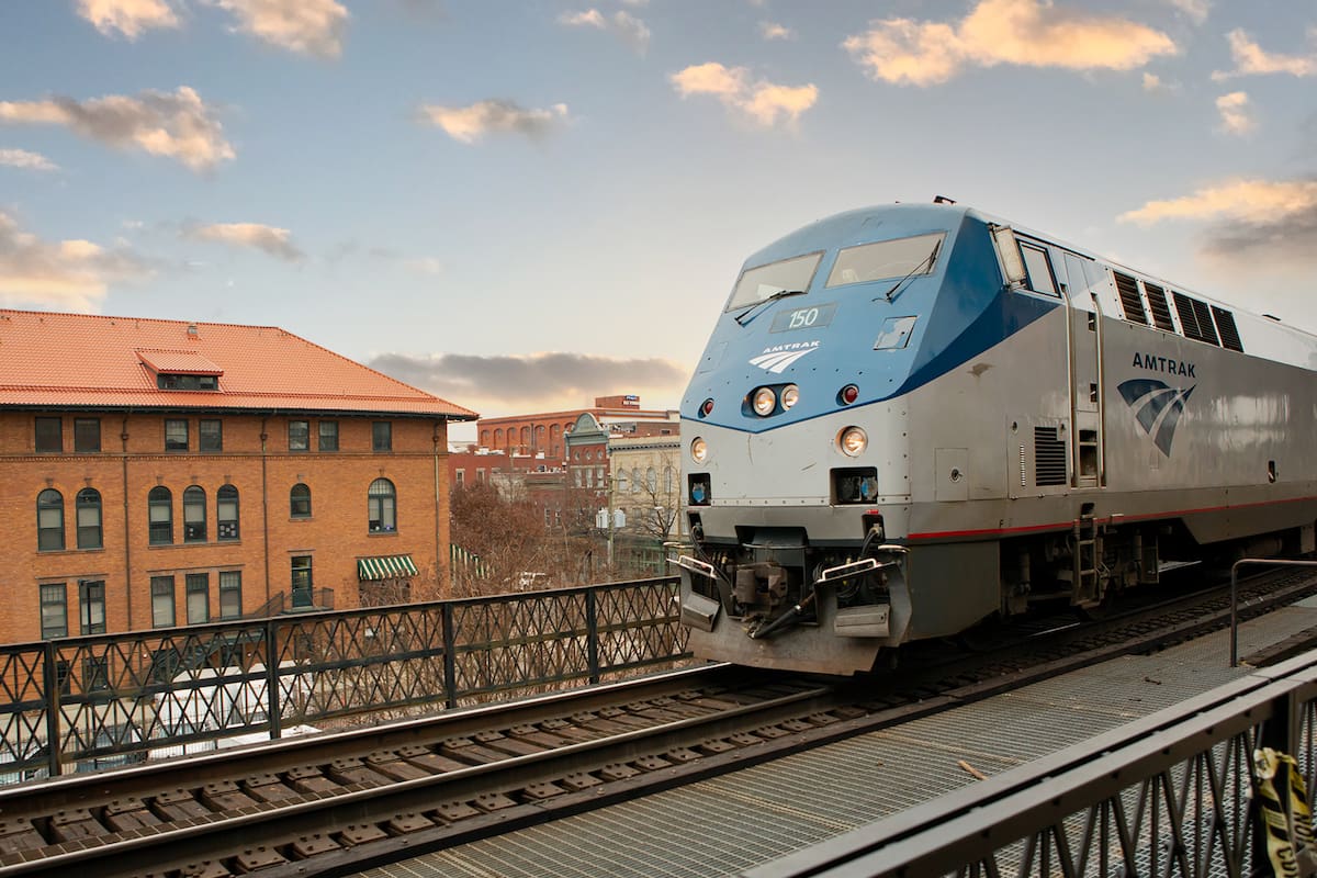 Los paisajes de recorrido en tren de Nueva York a Canadá son parte del atractivo del viaje (Amtrak)