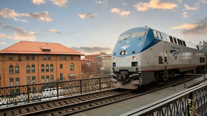 Los paisajes de recorrido en tren de Nueva York a Canadá son parte del atractivo del viaje (Amtrak)