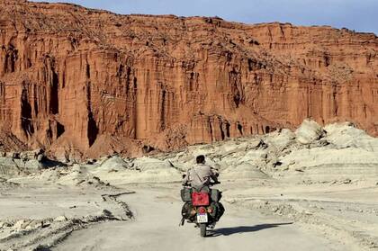 Los paisajes que lo rodeaban inspiraron a Diego a fotografiar “lo lindo de este mundo”. (@monosontheroad)