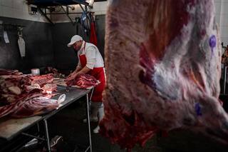 Cepo a la carne: otra vez contra el campo, incertidumbre y malestar