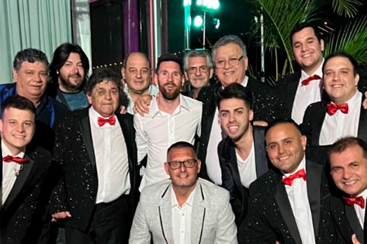 Los Palmeras presentaron su nuevo tema para alentar a la Selección Nacional: “Andá pa’ allá, bobo”