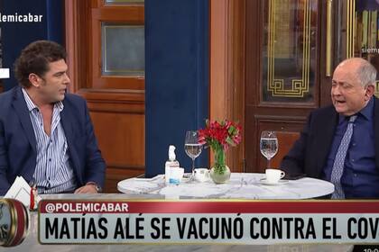Los panelistas se cruzaron en vivo por el plan de vacunación. Fuente: América