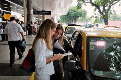 Los pasajeros, conformes