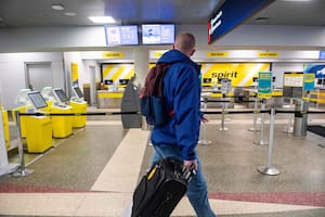 Los pasajeros no podrán recuperar el dinero de sus pasajes si cuentan con millas para canjear por vuelos u otros beneficios