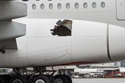 Los pasajeros que viajaron de Dubái a Brisbane no se percataron del agujero hasta que desembarcaron