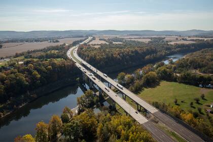 Los peajes de los cruces sobre el río Delaware subirán desde el 1° de enero de 2026
