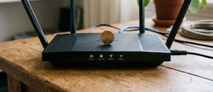Cuáles son los riesgos del método de la moneda en el modem del Wi-Fi