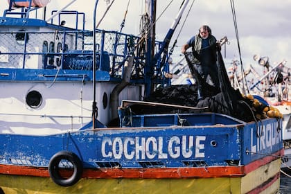 Los pescadores de Cocholgue trabajan en alianza con Bureo en el proceso de recolección de redes de pesca