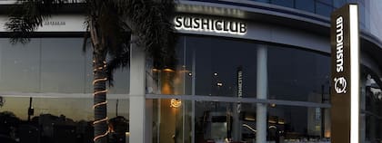 Los pioneros del sushi se adaptaron con muchas opciones al nuevo boom de las sushi salads