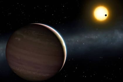 Los planetas gigantes WASP-148b y WASP-148c fueron observados mientras realizaban una danza gravitacional
