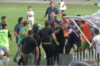Otro escándalo en el ascenso: un arbitraje vergonzoso en la final del Federal A e incidentes tras el partido
