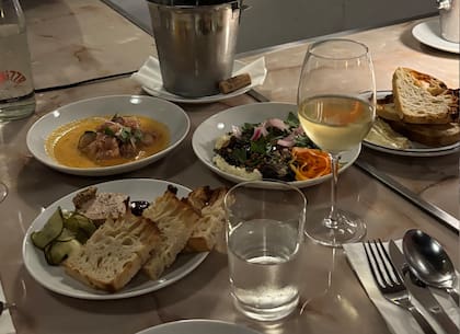 Los platitos son ideales para compartir y tienen buena relación precio-calidad