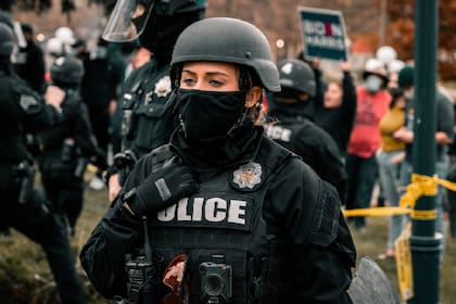 Los policías de Estados Unidos pueden jubilarse tras 20 años de servicio