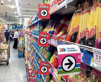 Los precios de los alimentos aumentaron 2,7% en el mes