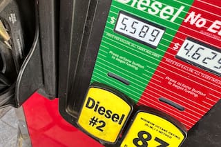 Ventas minoristas en EEUU aumentan más de lo esperado