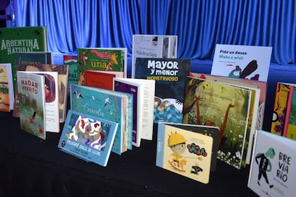 Los premios Los Destacados de Alija se entregaron en la Feria del Libro.