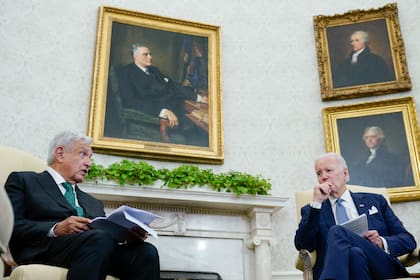 Los presidentes Andrés Manuel López Obrador y Joe Biden, en la Casa Blanca. (AP Photo/Susan Walsh)