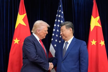 Los presidentes Donald Trump y Xi Jinping, en en Busan, Corea del Sur, el 30 de octubre del 2025.
