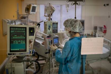 Los prestadores de salud en alerta por una baja de aranceles en tiempos de subas de costos por arriba de la inflación general