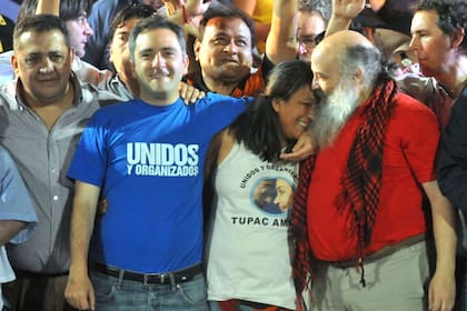Los principales dirigentes de los grupos que conforman el espacio político "Unidos y Organizados", Luis D''Elía, Andrés Larroque, Milagro Sala, y Emilio Pérsico del Movimiento Evita