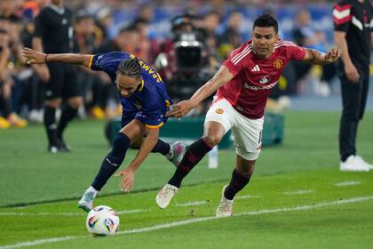 Los problemas del Manchester United se agudizan en Asia al iniciar su gira de pretemporada