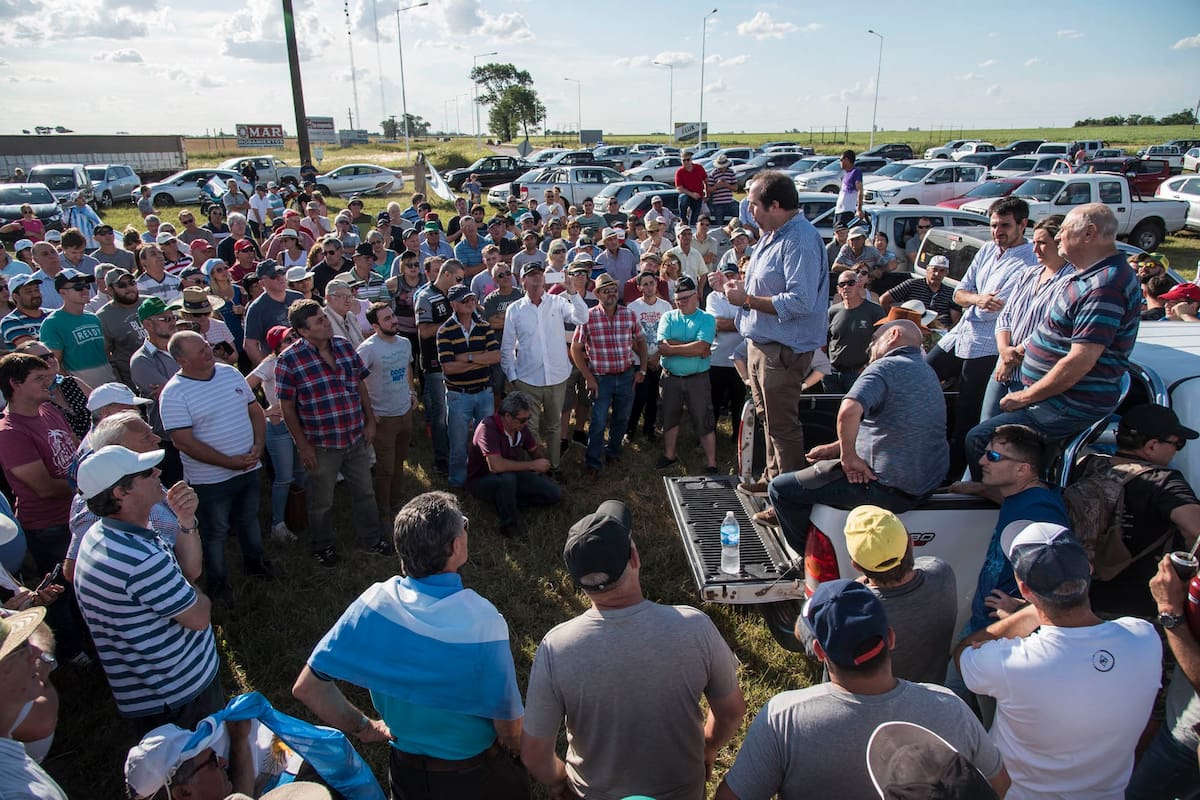Los productores en una asamblea en Armstrong, Santa Fe