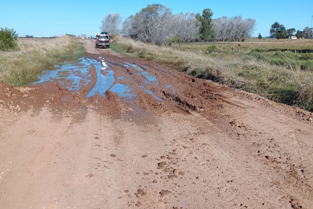 Los productores también cuestionan la relación entre el monto de la tasa y el estado de los caminos rurales del distrito