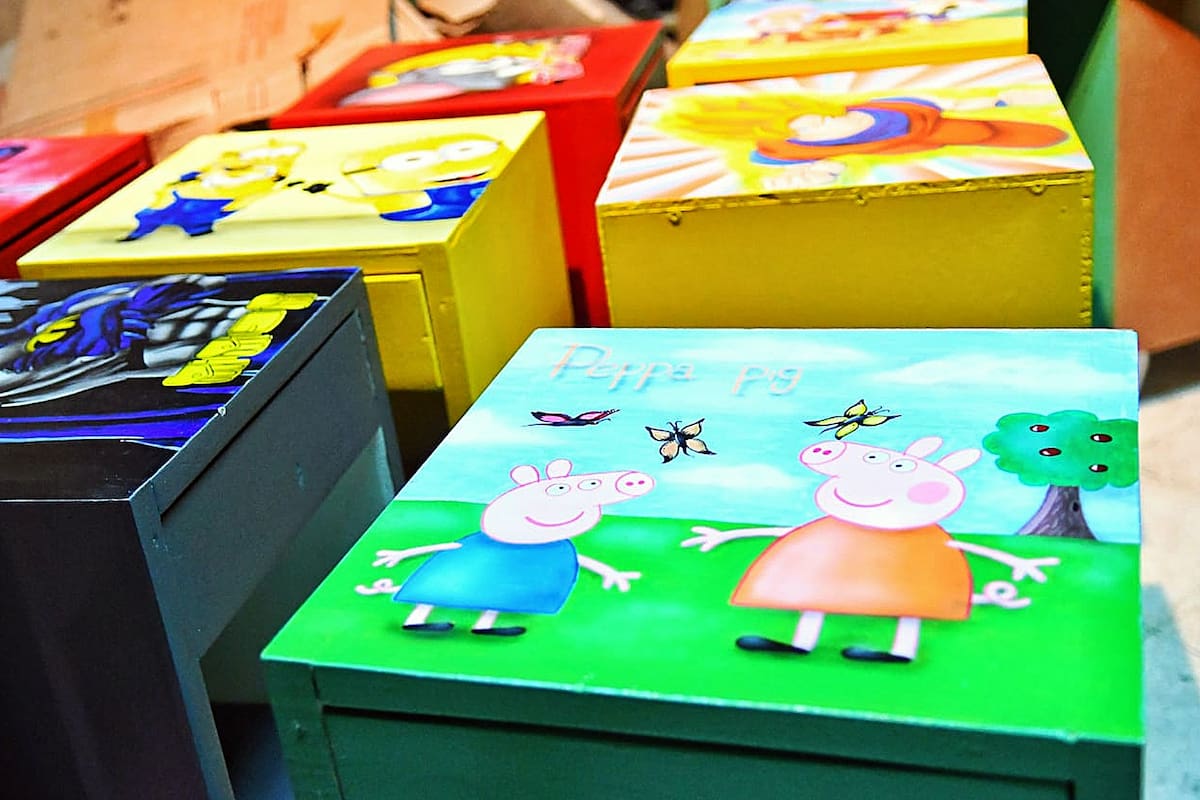 Los productos entregados al reconocido centro de salud platense fueron fabricados por internos de la unidad 28 de Magdalena