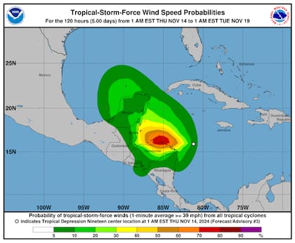 Los pronósticos del NHC indican que Sara podría redirigirse hacia el noroeste, afectando potencialmente el clima de Florida.