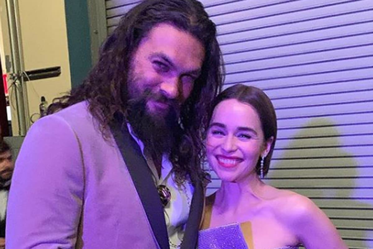 Los protagonistas de uno de los romances más recordados de Game of Thrones se cruzaron en la entrega de los premios