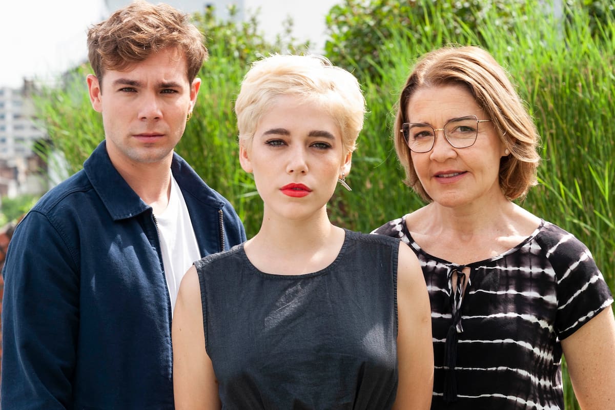 Los protagonistas del spin off de Merlí: Carlos Cuevas, Azul Fernádez y María Pujalte