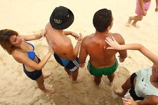 Polémica por un video de una oncóloga que asegura que los protectores solares elevan el riesgo de cáncer de piel