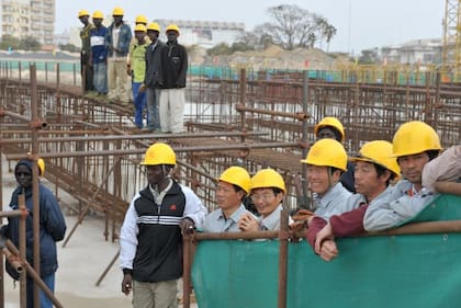 Los proyectos de desarrollo chinos en el extranjero emplean mayoritariamente trabajadores chinos