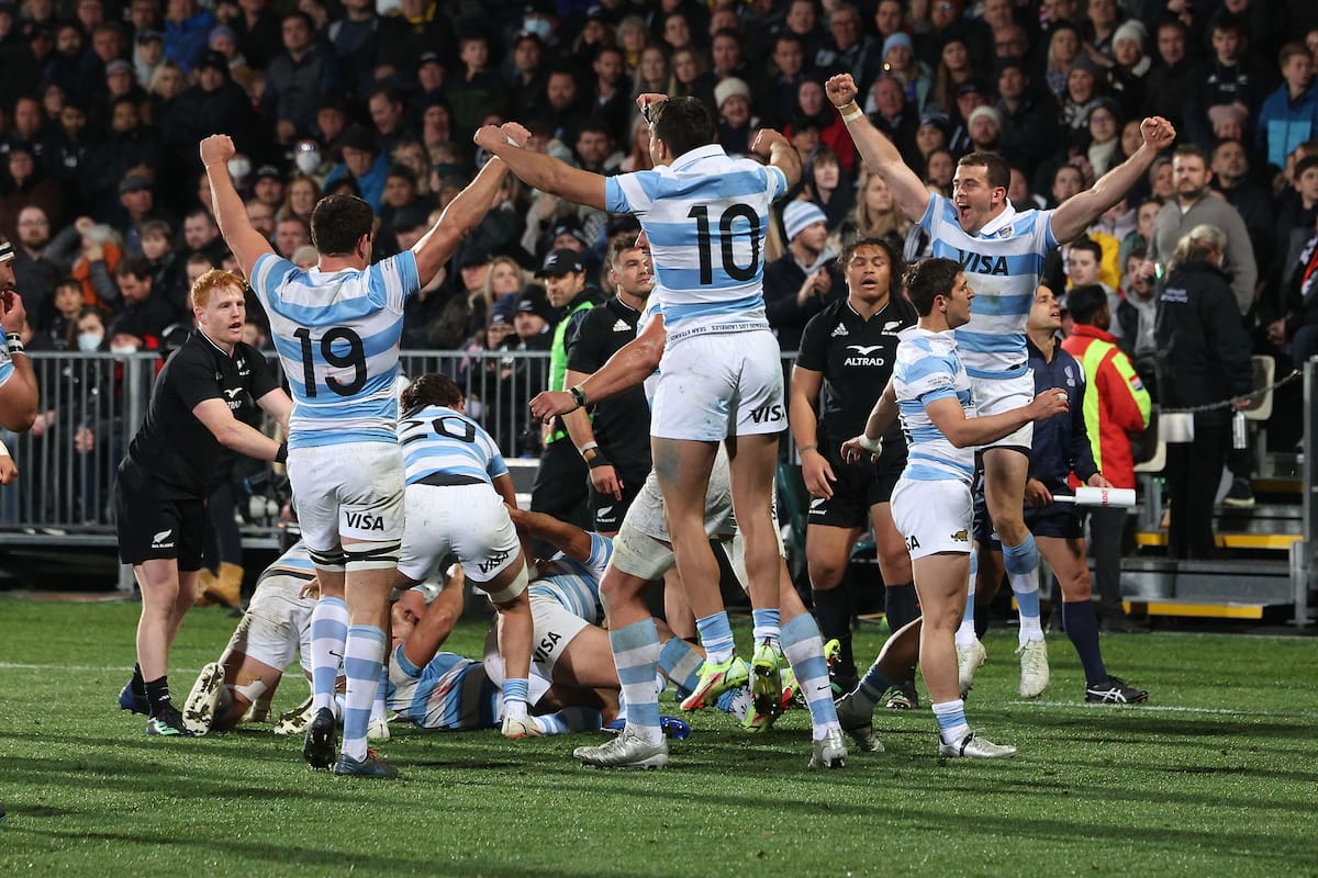 Los Pumas celebraron otra vez una victoria ante Nueva Zelanda, ahora en el Orangetheory Stadium de Christchurch