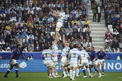 Los Pumas dominan casi todas las facetas del partido ante Samoa y se imponen con cierta comodidad