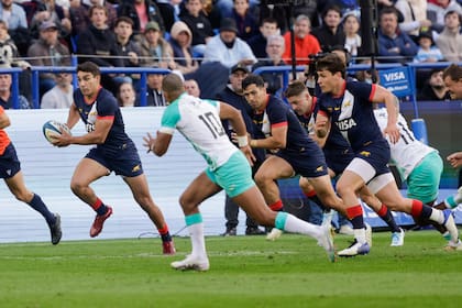 Los Pumas estrenaron la camiseta alternativa el 5 de agosto ante los Springboks, en el estadio José Amalfitani