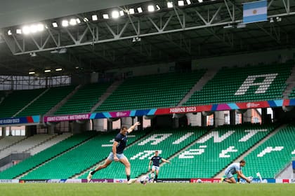Los Pumas tuvieron trece días para cambiar la mentalidad, recobrar la confianza y convencerse del potencial del equipo; deben mostrarlo en el estadio Geoffroy Guichard, de Saint-Étienne, donde este jueves hicieron el captain's run.