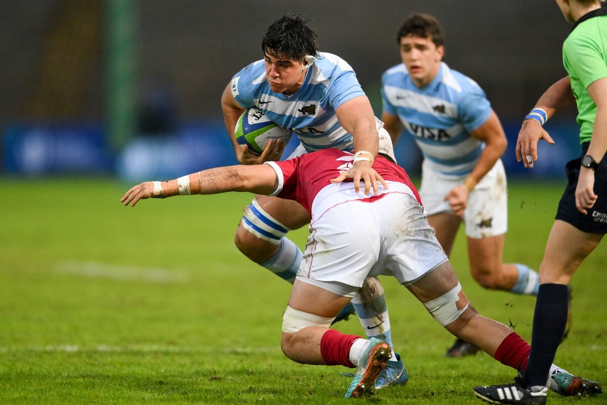 Los Pumitas perdieron 20 a 0 con Georgia pero, gracias al triunfo de Italia ante Sudáfrica, se mantienen punteros