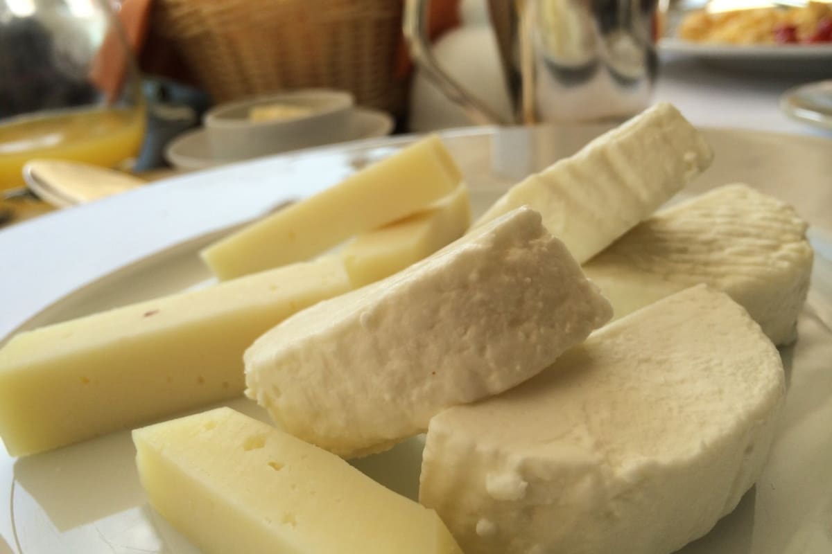 Los quesos tienen diferentes tipos de composiciones.