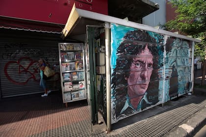 Los quioscos de diarios son un nuevo espacio para la creatividad urbana, hay puestos pintados en Flores, San Telmo, Palermo, Belgrano