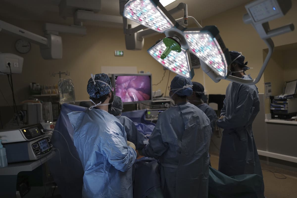 Los quirófanos intentan volver a trabajar al ritmo previo a la pandemia