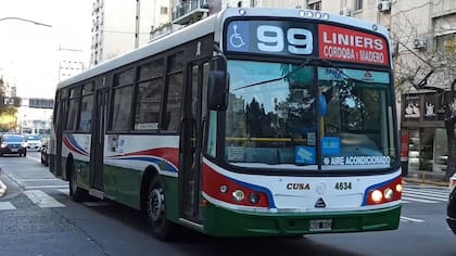Los reajustes del último acuerdo salarial para choferes de colectivos