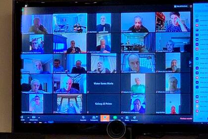 Los referentes de la CGT durante la reunión virtual