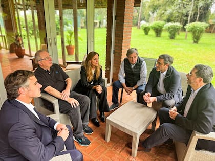 Los referentes del PJ federal junto al gobernador Passalacqua en Misiones