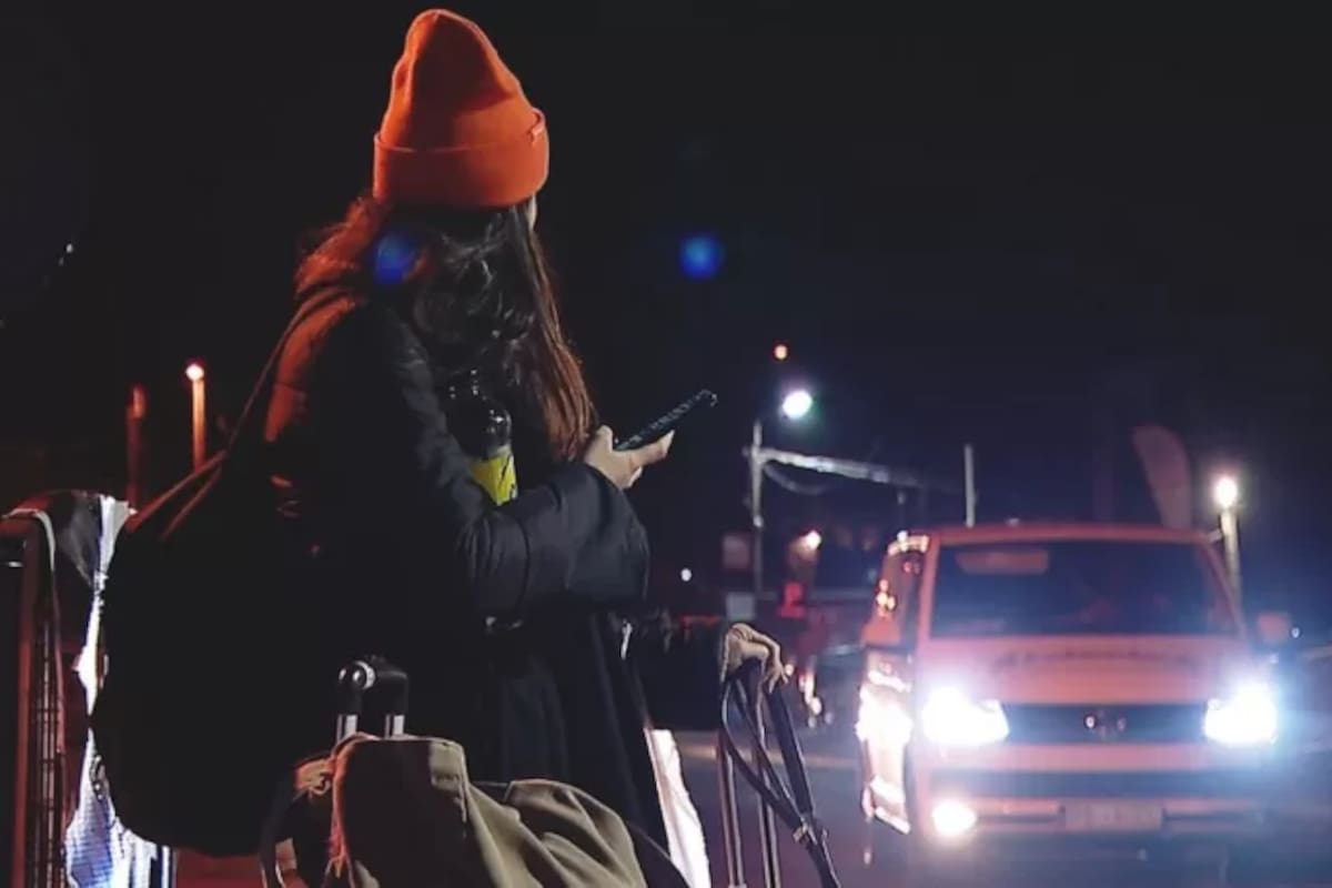 Los refugiados a menudo se ven obligados a confiar en extraños