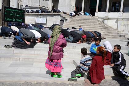 Los refugiados son los seres invisibles en Estambul