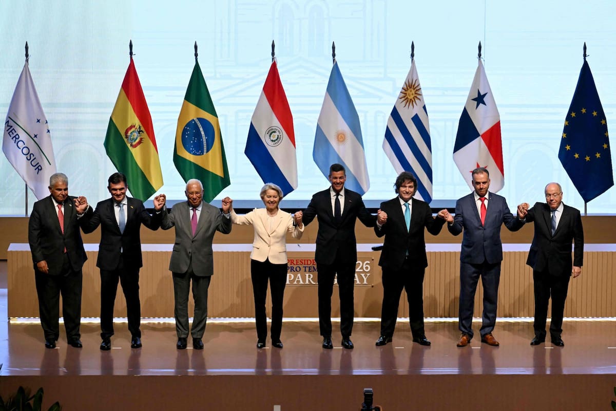 Los representantes de la UE y el Mercosur en la firma del acuerdo