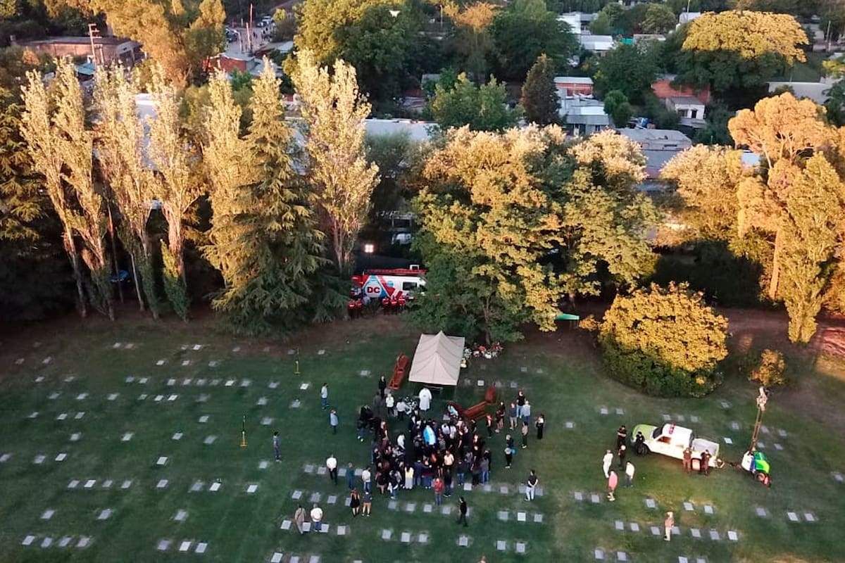 Los restos de Diego Maradona en el cementerio de Bella Vista
